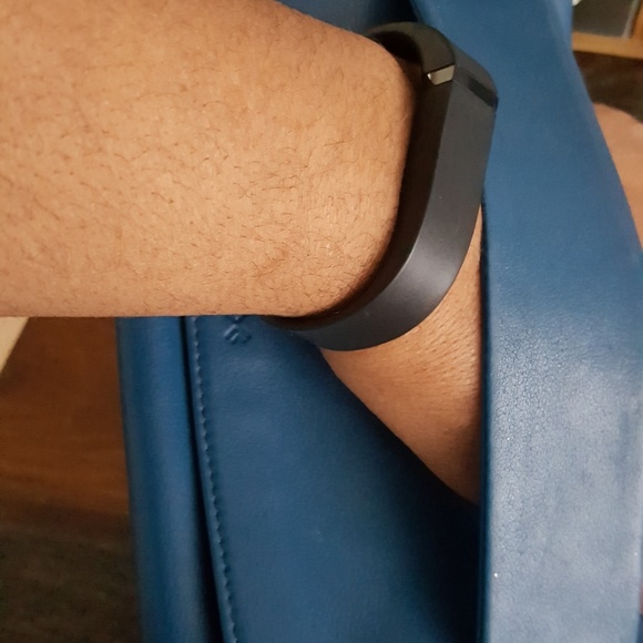 Skagen Utility Clutch - Picture 3 of 8